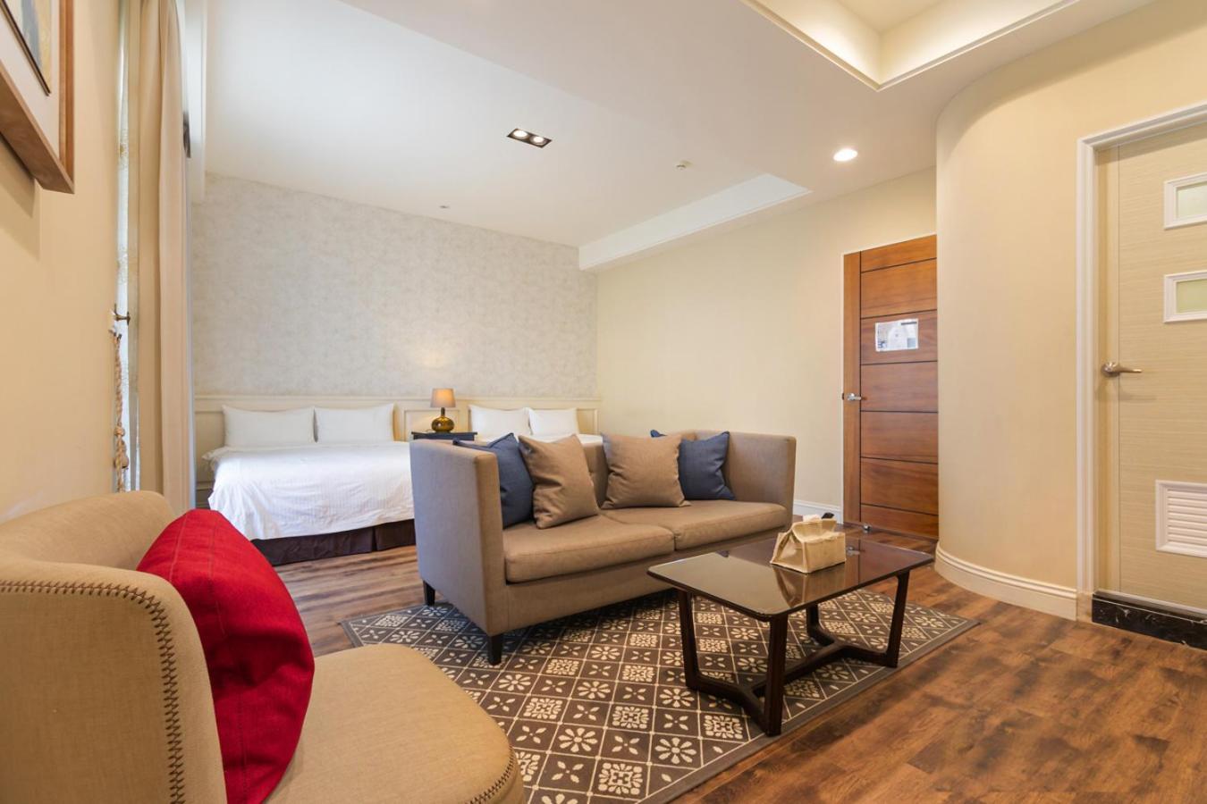 Sommer 19 B&B Luodong Exterior photo